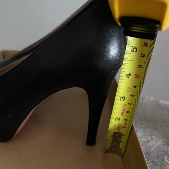 Jill Stuart leather high heels - Picture 7 of 7